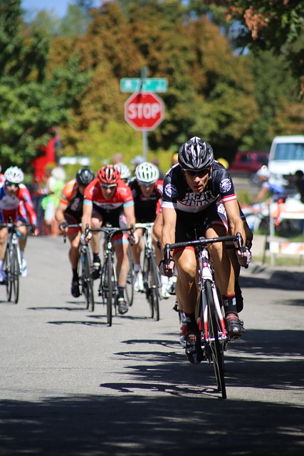 皇马续约至 皇马续约至